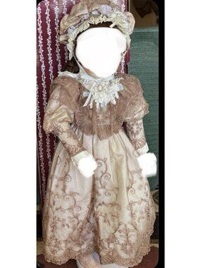 COLLETTE PATRICIA LOVELESS Antique Repro Replacement ONLY OUTFIT!!!